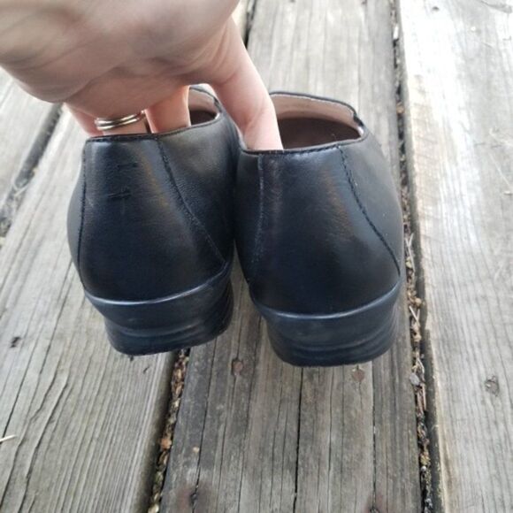 Dansko Addy Black Nappa Leather Smoking Loafers 42 - Picture 5 of 10